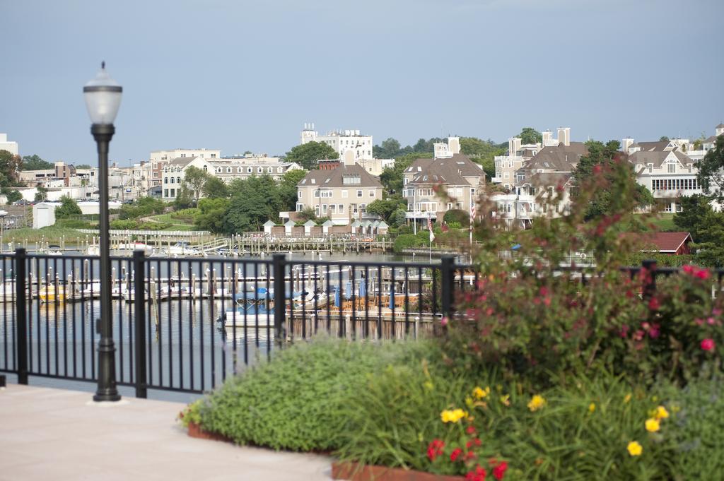 Molly Pitcher Inn Red Bank Exterior photo